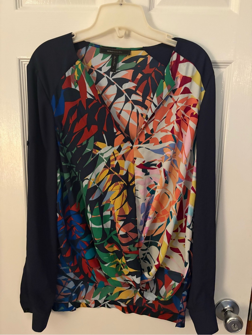 BCBG top - Picture 2 of 3